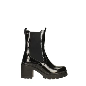 Stivaletti in vernice. Tacco largo alto 7cm