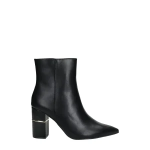 Stivaletti.Tacco alto 9cm