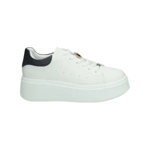 Sneakers con gioiello.Tacco alto 3cm