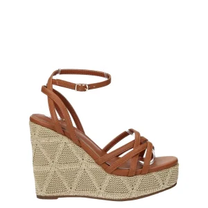 Sandali con zeppa ricamata